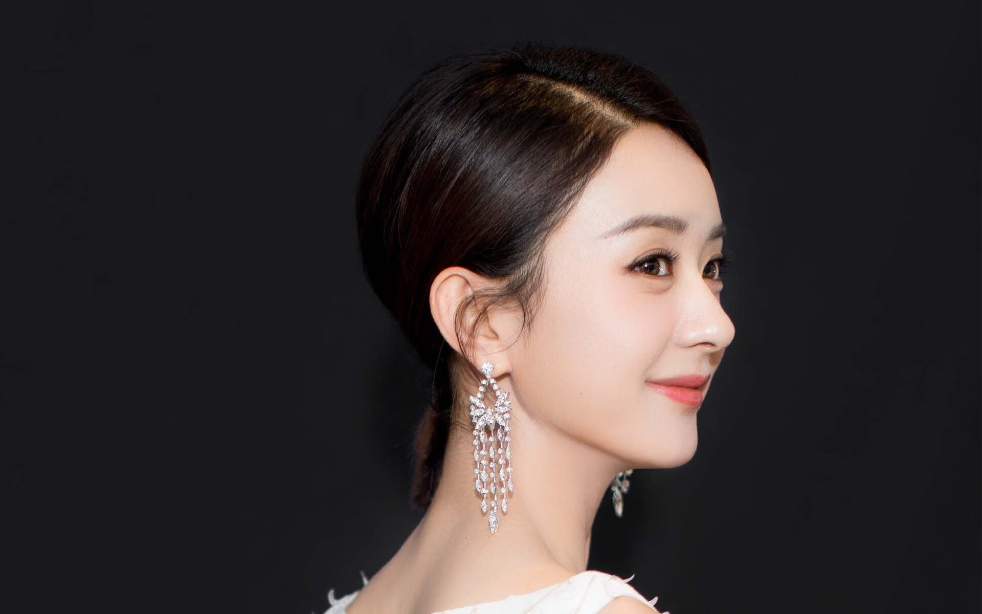 开云入口-坚持不懈：车队在逆境中的协作精神，车队励志语